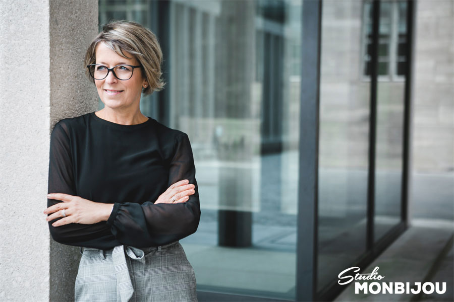 portraitsshooting businessportraits berlin fotoshooting premium outdoor location fotostudio draussen fotografin 15 1